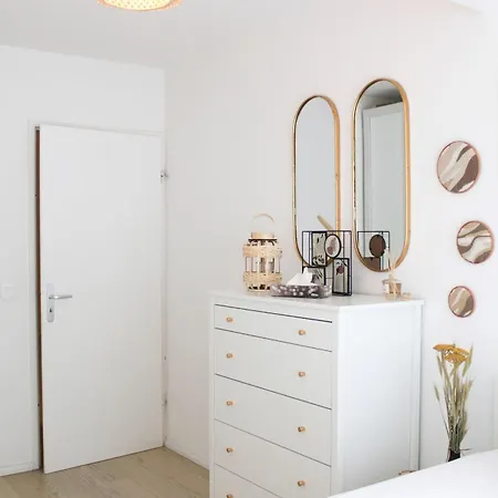 Duplex With Terrace And Canal De L'ourcq View Apartment